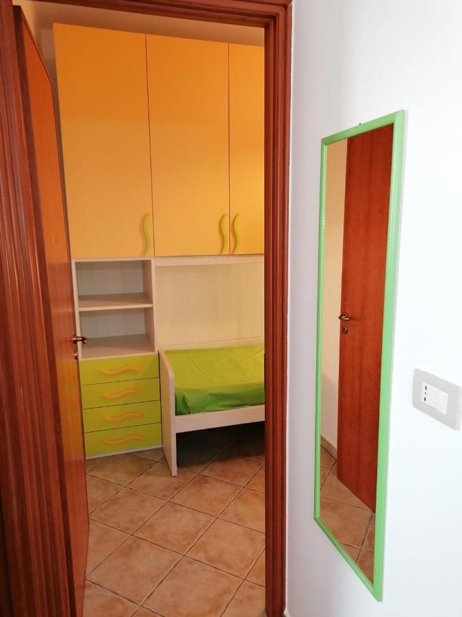 Case Vacanze Vista Mare Torre Pali Екстериор снимка