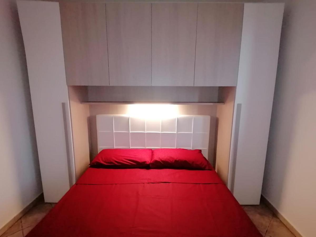 Case Vacanze Vista Mare Torre Pali Екстериор снимка