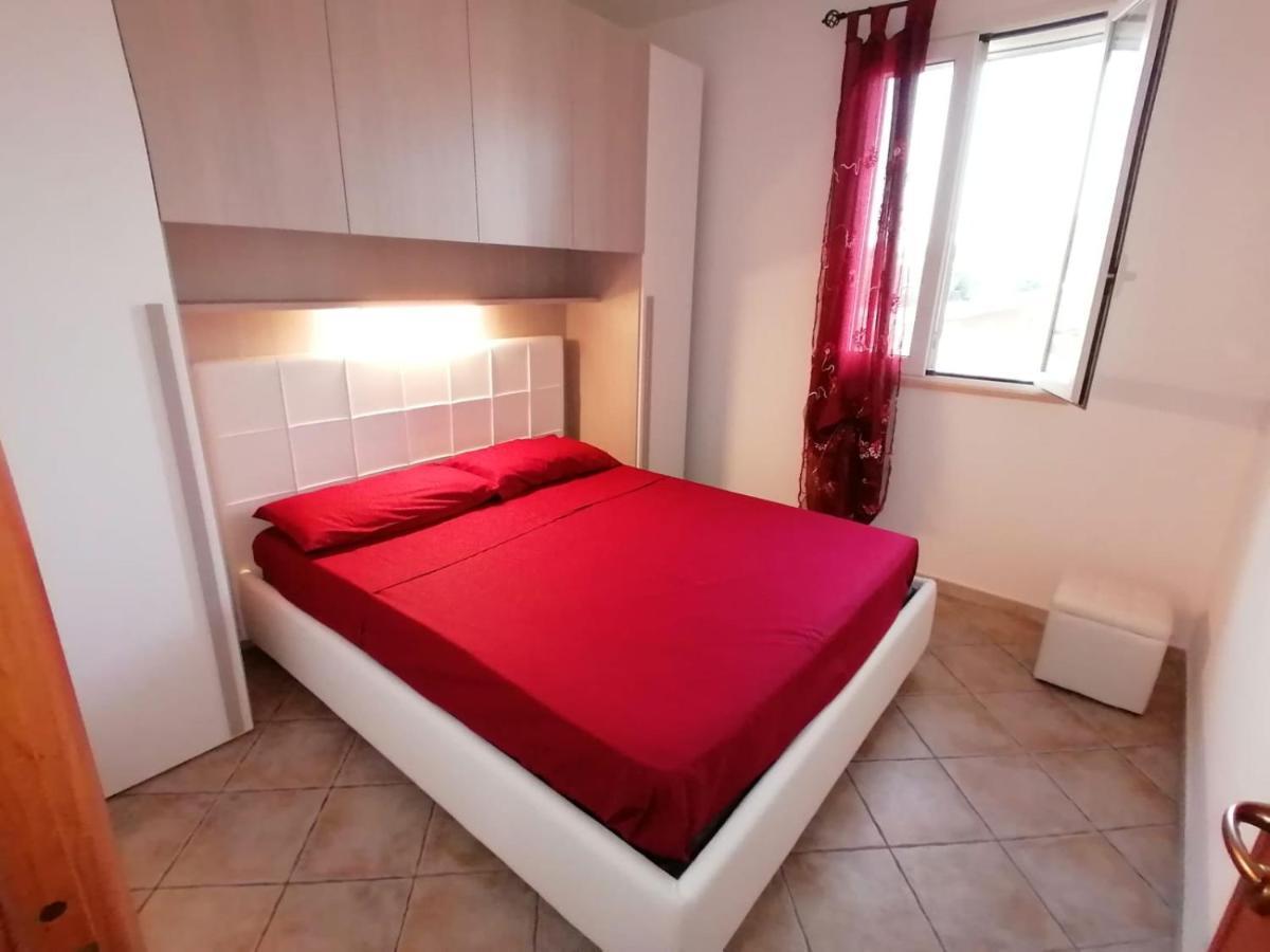 Case Vacanze Vista Mare Torre Pali Екстериор снимка